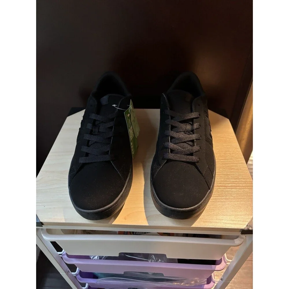 New DC Striker Black Mens Shoes ADYS100624 Size 13 Skateboarding